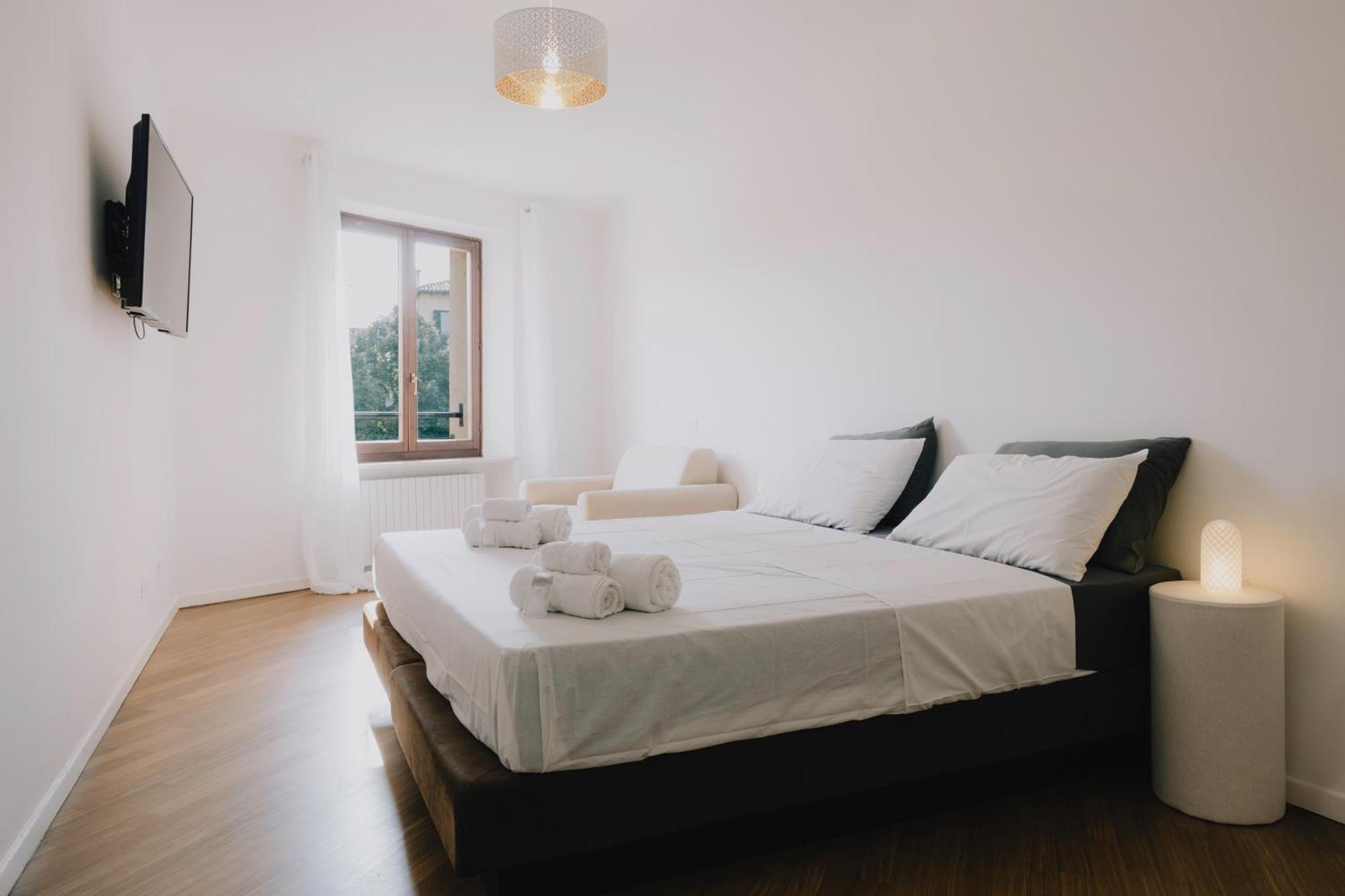 Cavour Luxury Apartments Verona Exterior foto